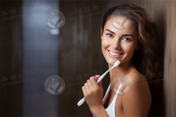 优质口腔预防保健服务，原价500元起，现仅需350元起，尽享健康美丽的笑容！