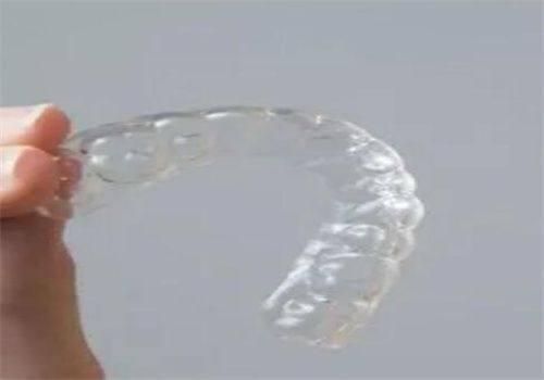 贵港佳士洁口腔门诊部值得信赖吗？正规医生团队、先进设备，值得大家放心选择 