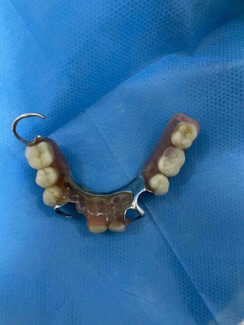 威海中诺口腔门诊部是不是正规医院？是正规的，资质齐全医生专业服务还好！ 