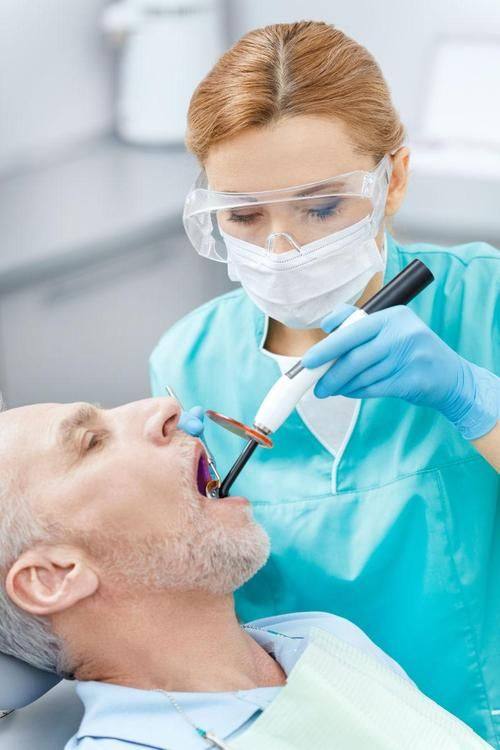 广州穗华口腔医院的收费标准