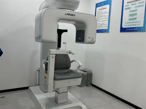 四、西宁中诺口腔医院烤瓷牙修复后，成效超出预期