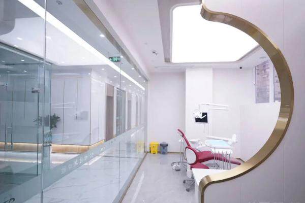 成都金牛雅洁尔口腔门诊部预约挂号方式: