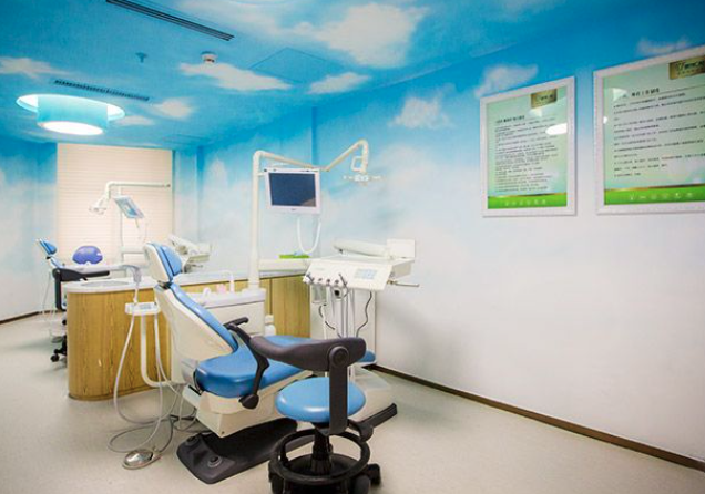 五、福州登特口腔医院(鼓楼东街口店):年轻人青睐的个性化就诊选择