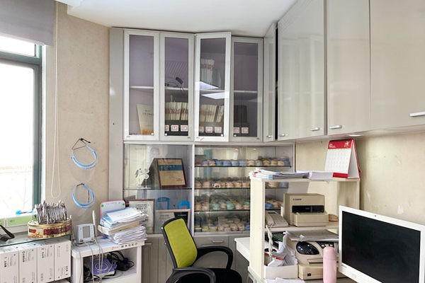 三、上海宏康医院口腔科：超声骨刀加持的微创拔牙体验