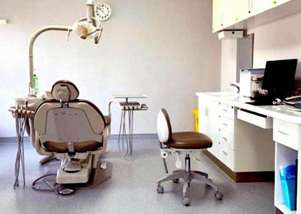 邵阳芙蓉口腔医院(宝庆东路分院)价格表: