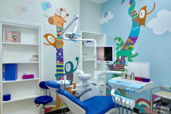 上海东辰口腔·东瑞口腔门诊部地址电话及营业时间