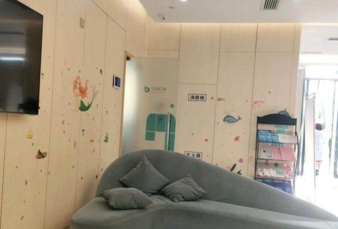 余姚四明口腔医院地址电话及营业时间：