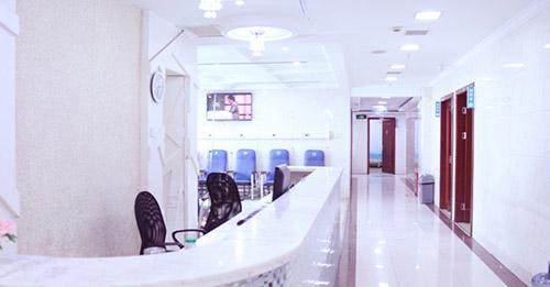 线上预约上海宏康医院口腔科汤箬舟，足不出户搞定