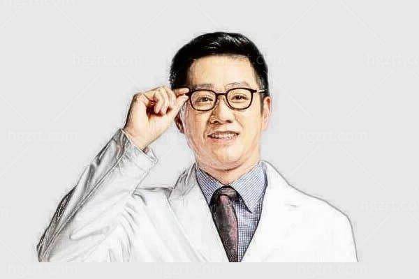 广州爱尔眼科医院LASEK近视手术7000元起，王铮教授领衔，角膜薄/运动人群优选